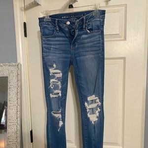 Size 4 American Eagle jegging!